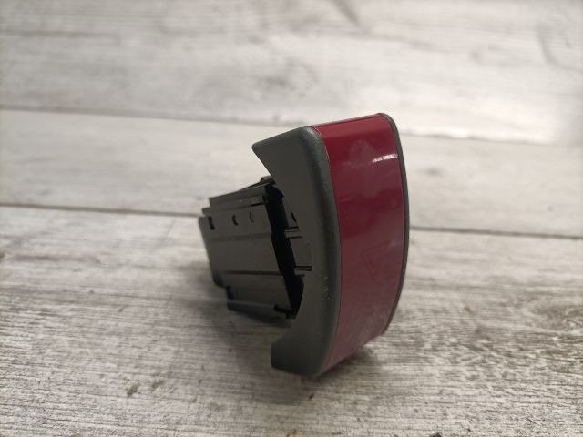 bontott OPEL CORSA C Vészvillogó Kapcsoló