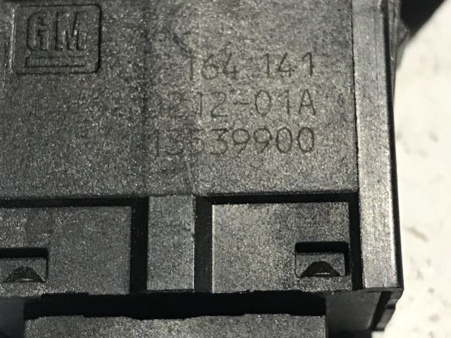 bontott OPEL CORSA C Vészvillogó Kapcsoló