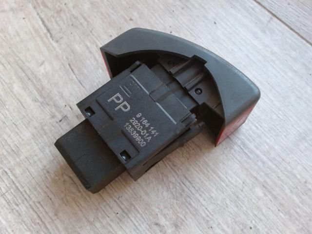 bontott OPEL CORSA C Vészvillogó Kapcsoló