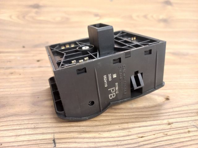 bontott OPEL CORSA C Világítás Kapcsoló