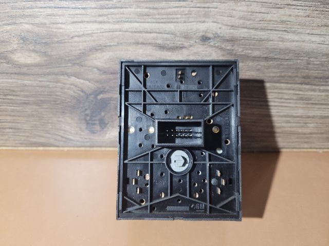 bontott OPEL CORSA C Világítás Kapcsoló