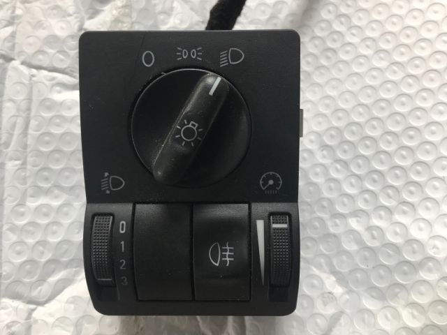 bontott OPEL CORSA C Világítás Kapcsoló