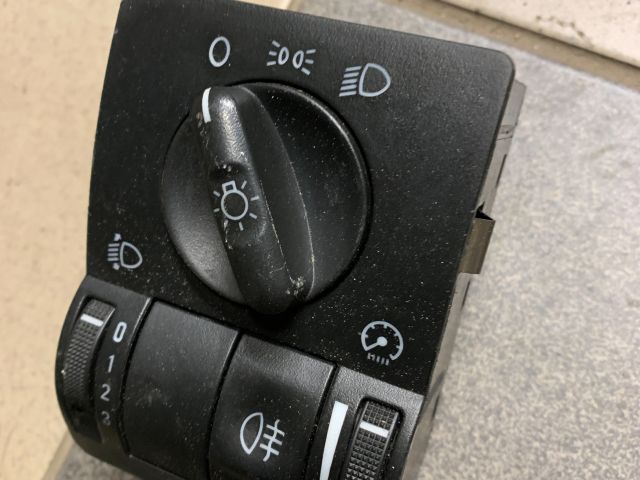 bontott OPEL CORSA C Világítás Kapcsoló