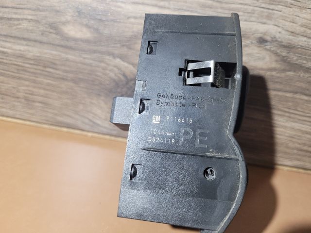 bontott OPEL CORSA C Világítás Kapcsoló