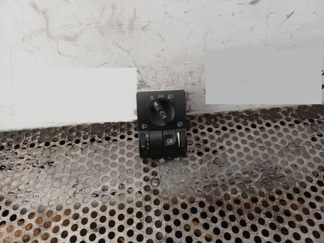 bontott OPEL CORSA C Világítás Kapcsoló