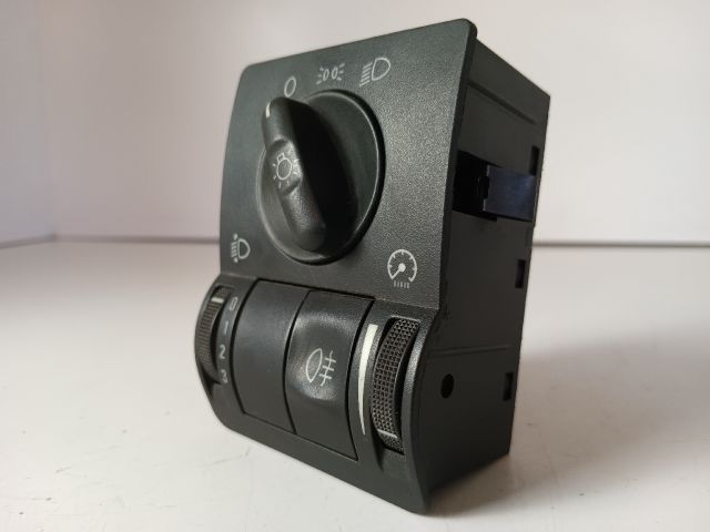 bontott OPEL CORSA C Világítás Kapcsoló