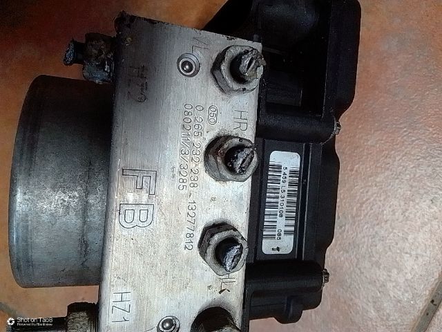 bontott OPEL CORSA D ABS Kocka