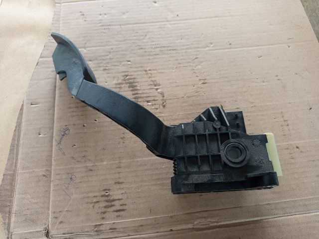 bontott OPEL CORSA D Gázpedál (Elektromos)