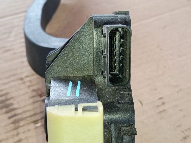 bontott OPEL CORSA D Gázpedál (Elektromos)