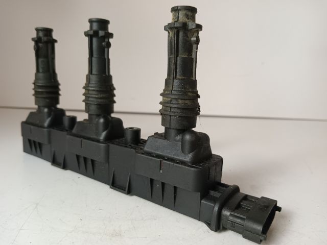 bontott OPEL CORSA D Gyújtótrafó