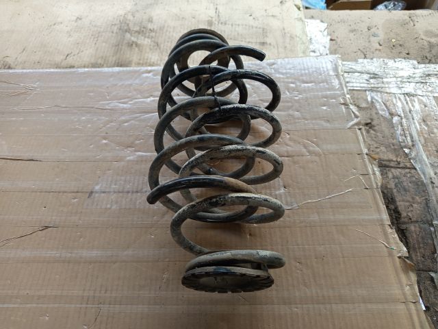 bontott OPEL CORSA D Hátsó Rugó Pár