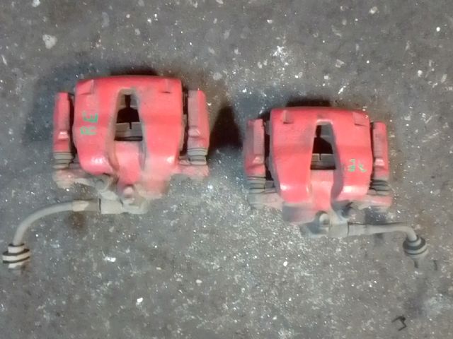 bontott OPEL CORSA D Jobb első Féknyereg Munkahengerrel