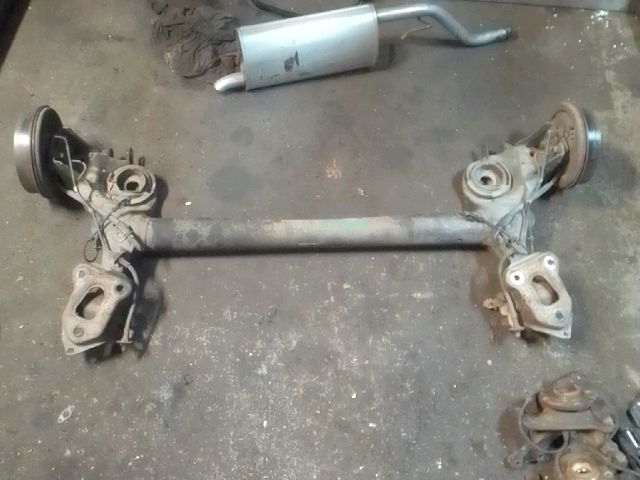 bontott OPEL CORSA D Jobb hátsó Kerékagy