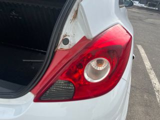 bontott OPEL CORSA D Kilométeróra