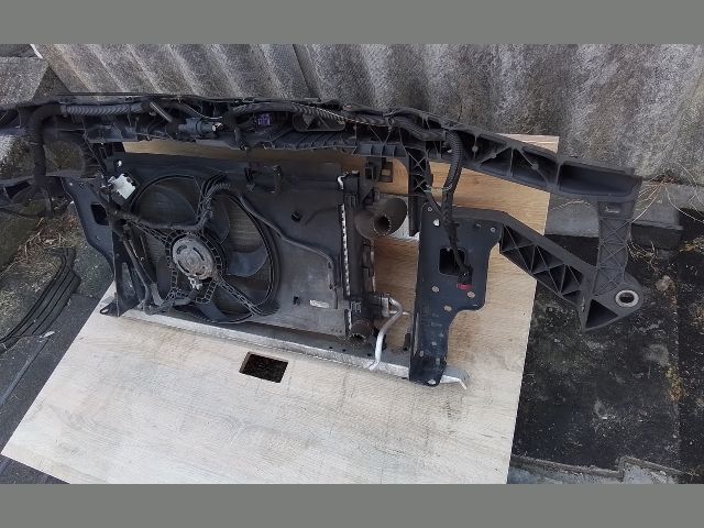 bontott OPEL CORSA D Komplett Homlokfal (Részeivel)