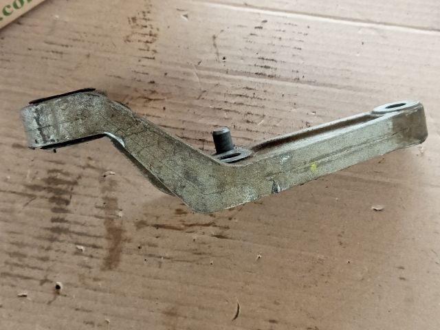 bontott OPEL CORSA D Motor Tartó Bak (Fém)