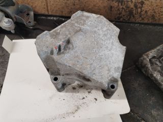 bontott OPEL CORSA D Motor Tartó Bak Jobb