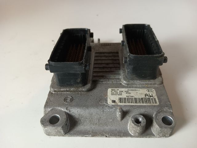 bontott OPEL CORSA D Motorvezérlő