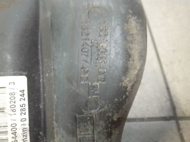 bontott OPEL CORSA D Tankbetöltő Cső (Fém)