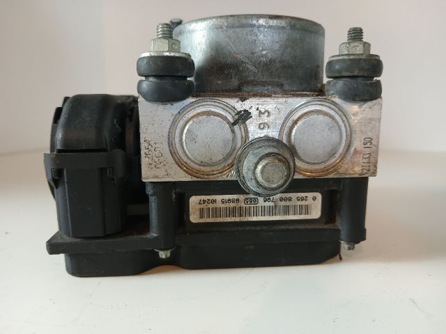 bontott OPEL CORSA D ABS Kocka