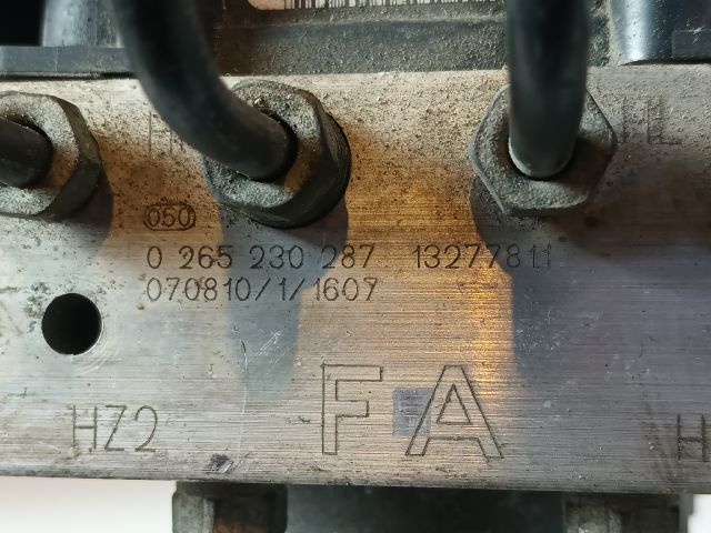 bontott OPEL CORSA D ABS Kocka