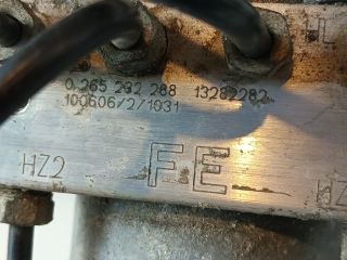 bontott OPEL CORSA D ABS Kocka