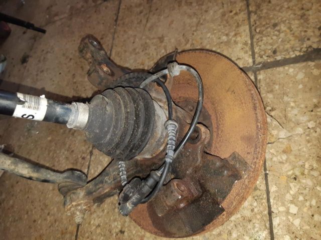 bontott OPEL CORSA D Bal első Csonkállvány Kerékaggyal