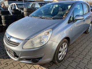 bontott OPEL CORSA D Bal első Csonkállvány Kerékaggyal