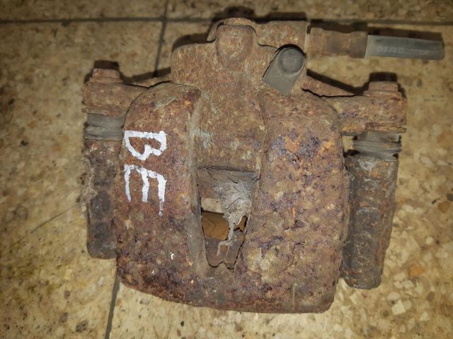 bontott OPEL CORSA D Bal első Féknyereg Munkahengerrel