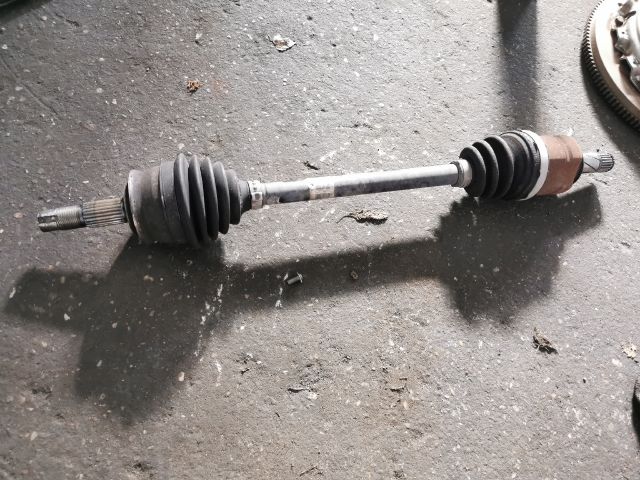 bontott OPEL CORSA D Bal Féltengely