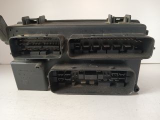 bontott OPEL CORSA D Biztosítéktábla Motortér