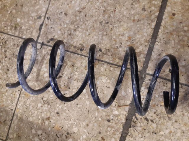 bontott OPEL CORSA D Első Rugó