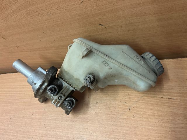 bontott OPEL CORSA D Főfékhenger