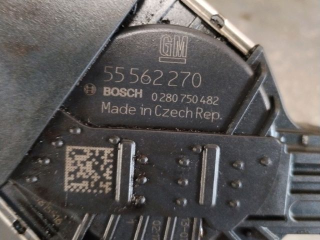 bontott OPEL CORSA D Fojtószelep (Elektromos)