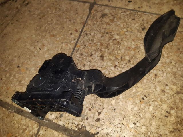 bontott OPEL CORSA D Gázpedál (Elektromos)