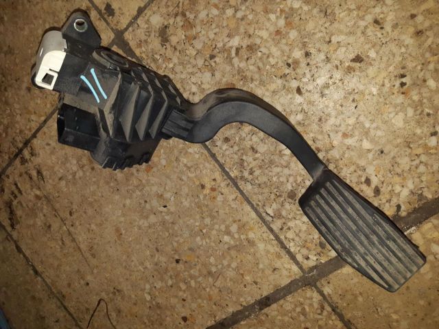 bontott OPEL CORSA D Gázpedál (Elektromos)
