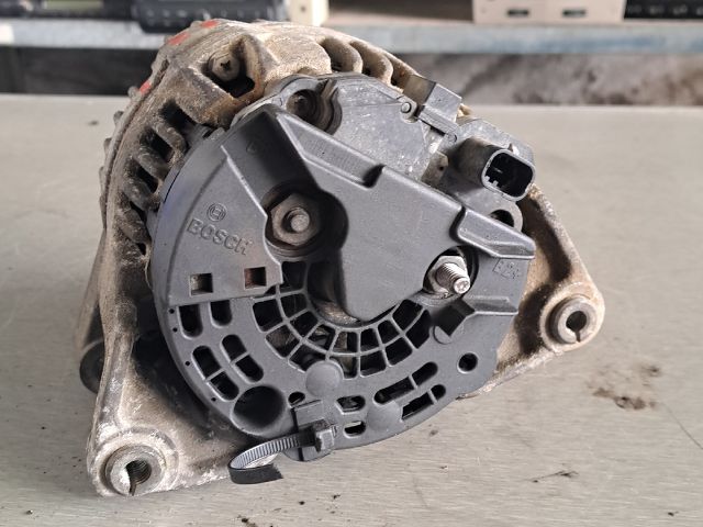 bontott OPEL CORSA D Generátor