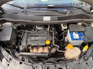 bontott OPEL CORSA D Generátor
