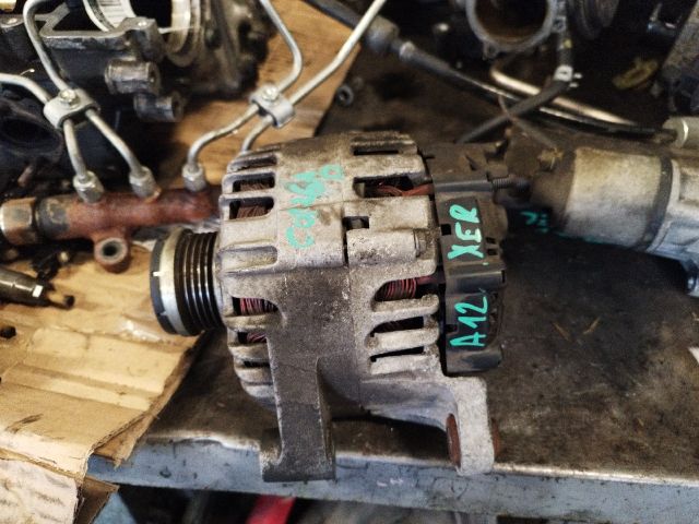 bontott OPEL CORSA D Generátor