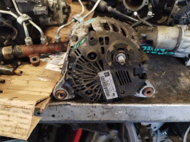 bontott OPEL CORSA D Generátor