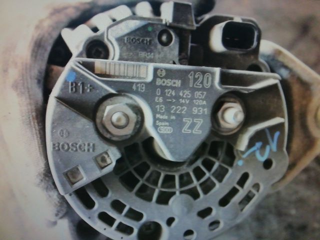 bontott OPEL CORSA D Generátor