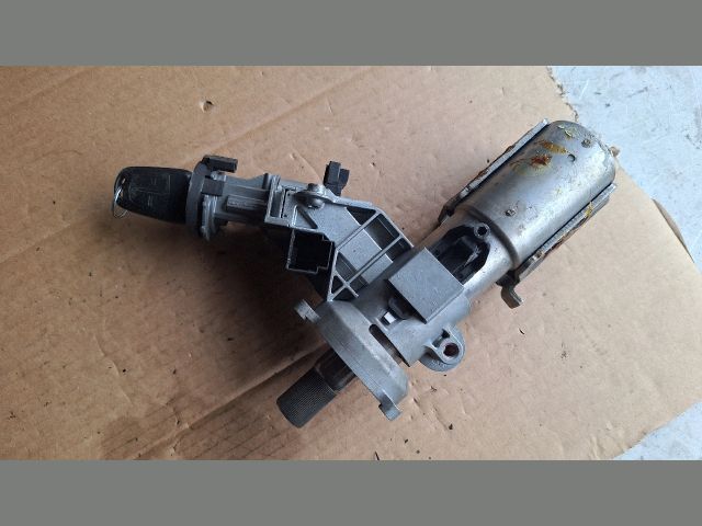 bontott OPEL CORSA D Gyújtáskapcsoló Házzal