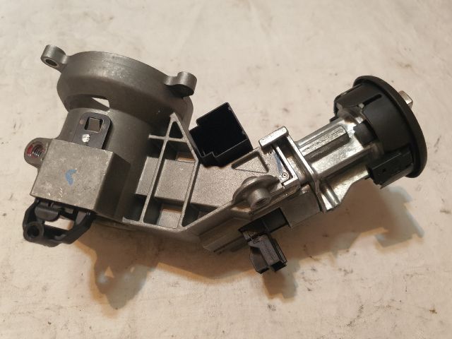 bontott OPEL CORSA D Gyújtáskapcsoló Házzal