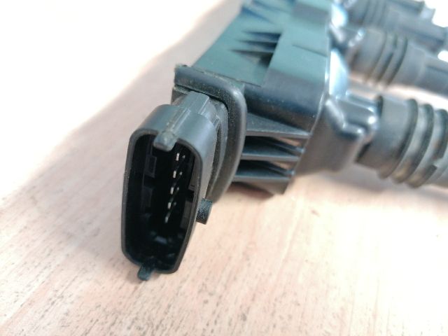 bontott OPEL CORSA D Gyújtótrafó