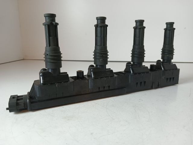 bontott OPEL CORSA D Gyújtótrafó