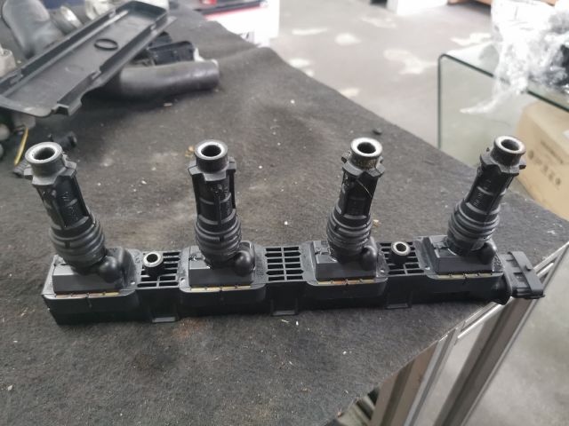 bontott OPEL CORSA D Gyújtótrafó