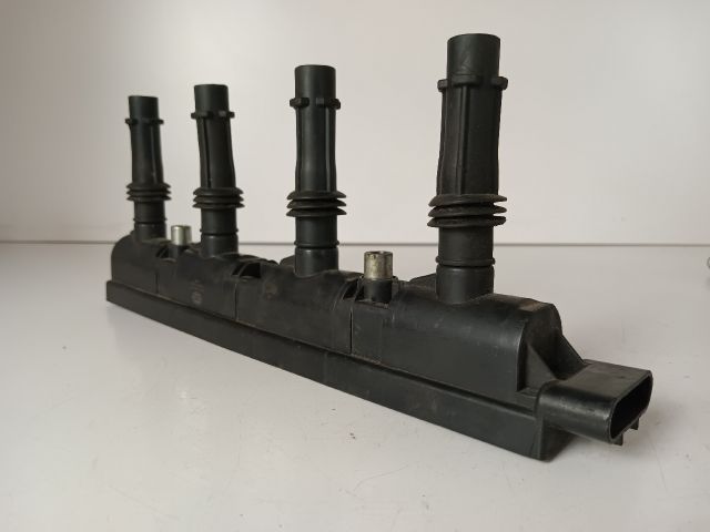 bontott OPEL CORSA D Gyújtótrafó