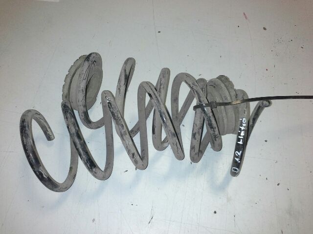 bontott OPEL CORSA D Hátsó Rugó Pár