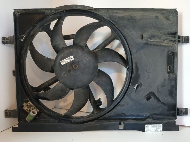 bontott OPEL CORSA D Hűtőventilátor