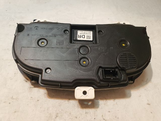 bontott OPEL CORSA D Kilométeróra